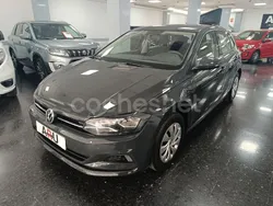 Gris / plata Usado 2019 VW Polo Advance Berlina | 11.990 € (Buen precio)