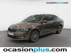 Marrón Usado 2015 Skoda Octavia LAURIN & KLEMENT Familiar | 15.090 € (Precio justo)