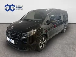 Negro Usado 2023 Mercedes V250 Avantgarde Monovolumen | 84.490 €