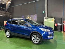 Azul Usado 2016 Ford Kuga Titanium SUV | 16.990 € (Precio justo)
