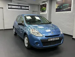 Azul Usado 2010 Renault Clio II Authentique Berlina | 2990 € (Precio justo)