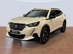 Blanco Usado 2023 Peugeot 2008 Allure SUV | 19.900 € (Precio justo)