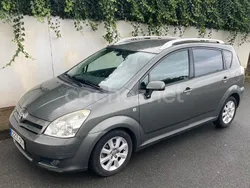 Gris / plata Usado 2006 Toyota Corolla Verso Luna Monovolumen | 4999 € (Precio justo)