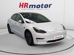 Blanco Usado 2022 Tesla Model 3 Standard Range Berlina | 24.650 € (Buen precio)