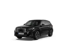 Negro Nuevo 2025 BMW iX1 Comfort Edition SUV | 50.900 € (Precio justo)