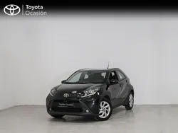 Negro Usado 2024 Toyota Aygo Play Utilitario | 17.500 € (Caro)