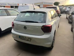 Blanco Usado 2021 VW Polo Advance Berlina | 14.490 € (Precio justo)