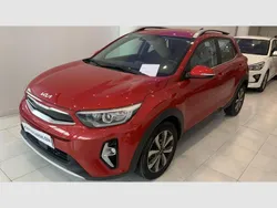 Otro Usado 2022 Kia Stonic SUV | 17.500 € (Un poco caro)