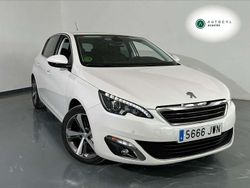 Blanco Usado 2017 Peugeot 308 Allure Utilitario | 10.000 € (Precio justo)