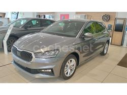 Gris / plata Nuevo 2025 Skoda Fabia Utilitario | 21.990 € (Precio justo)