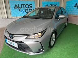 Gris / plata Usado 2022 Toyota Corolla Active Berlina | 25.000 € (Un poco caro)