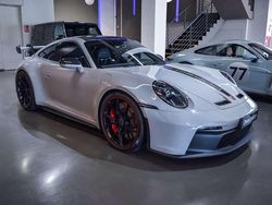 Gris Usado 2024 Porsche 911 GT3 Coupe | 225.900 € (Precio justo)