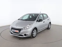 Gris Usado 2015 Peugeot 208 Business-Line Utilitario | 8299 € (Precio justo)