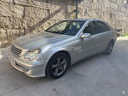 Gris / plata Usado 2005 Mercedes C270 Classic Berlina | 6000 €