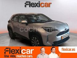 Gris / plata Usado 2024 Toyota Yaris Cross Active SUV | 23.990 € (Precio justo)