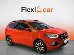 Rojo Usado 2019 Ford Kuga ST-Line SUV | 16.790 € (Buen precio)