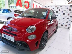 Rojo Usado 2022 Abarth 695 Utilitario | 23.900 € (Buen precio)