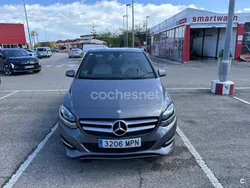 Gris / plata Usado 2016 Mercedes B180 Monovolumen | 16.100 € (Precio justo)