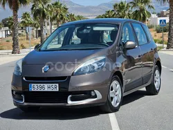 Marrón Usado 2014 Renault Scénic III Dynamique Monovolumen | 6900 € (Buen precio)