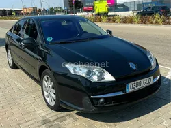 Negro Usado 2009 Renault Laguna III Dynamique Berlina | 4800 €