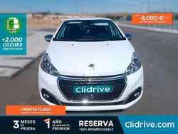 Blanco Usado 2019 Peugeot 208 Signature Sky Utilitario | 7690 € (Super precio)