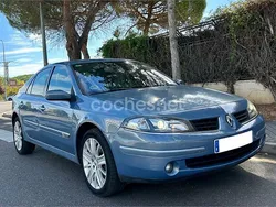 Azul Usado 2006 Renault Laguna II Dynamique Berlina | 2000 € (Un poco caro)