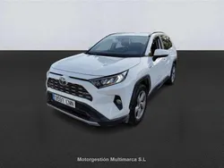 Blanco Usado 2021 Toyota RAV4 Hybrid Advance SUV | 33.600 € (Precio justo)