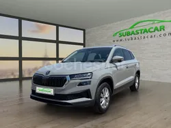 Gris / plata Usado 2022 Skoda Karoq Ambition SUV | 17.200 € (Super precio)