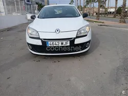 Blanco Usado 2013 Renault Mégane III Business Berlina | 7500 € (Precio justo)