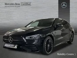 Negro cosmos Usado 2024 Mercedes CLA250 Berlina | 46.500 €