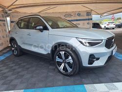 Gris / plata Usado 2023 Volvo XC40 Ultimate SUV | 37.900 € (Precio justo)