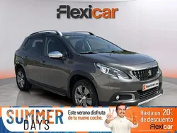 Gris Usado 2018 Peugeot 2008 Style SUV | 9490 € (Precio justo)