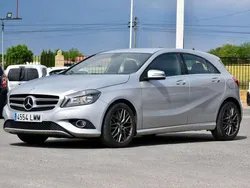 Gris Usado 2013 Mercedes A180 Style Utilitario | 9999 € (Buen precio)