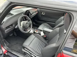 Rojo Usado 2024 Mini Cooper S Utilitario | 38.500 €