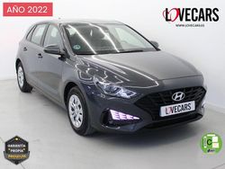 Gris Usado 2022 Hyundai i30 Berlina | 15.990 € (Precio justo)