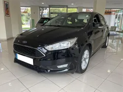 Etiqueta cero (azul) Usado 2018 Ford Focus Trend Berlina | 9999 € (Precio justo)
