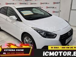 Blanco Usado 2015 Hyundai i40 Familiar | 9749 € (Precio justo)