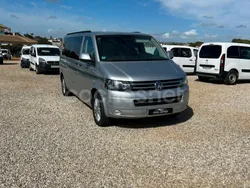 Gris / plata Usado 2013 VW Caravelle Trendline Monovolumen | 24.000 € (Caro)
