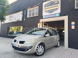 Beige Usado 2007 Renault Scénic II Monovolumen | 3300 € (Precio justo)