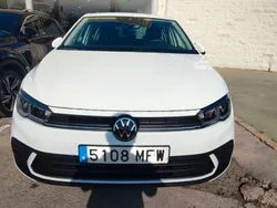 Blanco Nuevo 2024 VW Polo Life Berlina | 20.975 € (Precio justo)