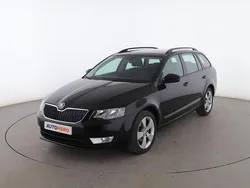 Negro Usado 2014 Skoda Octavia Elegance Familiar | 10.999 € (Un poco caro)