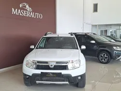 Blanco Usado 2010 Dacia Duster Lauréate SUV | 10.500 € (Un poco caro)
