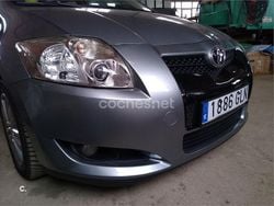 Gris / plata Usado 2009 Toyota Auris Advance Berlina | 5400 € (Precio justo)