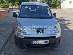 Gris / plata Usado 2009 Peugeot Partner Tepee Outdoor Monovolumen | 5700 € (Precio justo)