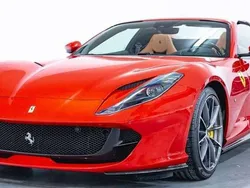 Rojo Nuevo 2025 Ferrari 812 Descapotable | 709.900 €