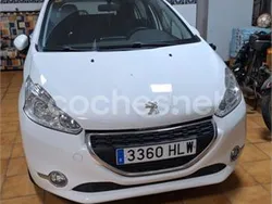 Blanco Usado 2012 Peugeot 208 Active Utilitario | 5250 € (Precio justo)