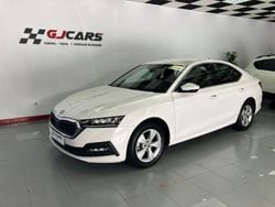 Blanco Usado 2021 Skoda Octavia Ambition | 19.900 € (Precio justo)