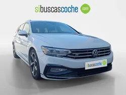 Blanco Usado 2020 VW Passat R-line Familiar | 23.990 € (Un poco caro)