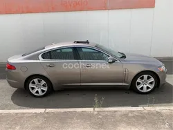 Gris / plata Usado 2008 Jaguar XF Premium Luxury Berlina | 9000 € (Un poco caro)
