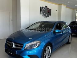 Azul Usado 2013 Mercedes A200 Urban Berlina | 14.990 € (Precio justo)